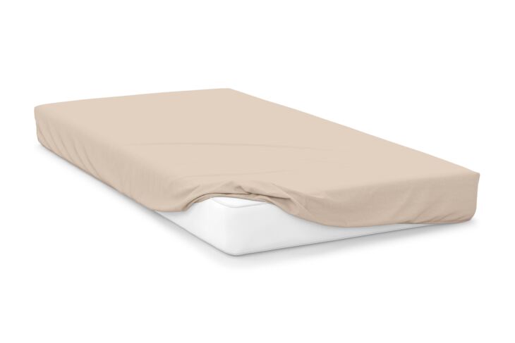 200 Thread Count Polycotton Bed Linen in Cream