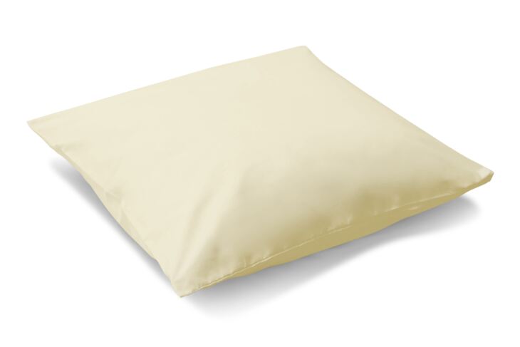 200 Thread Count Polycotton Bed Linen in Ivory