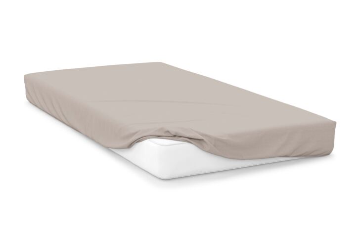 200 Thread Count Polycotton Bed Linen in Mushroom