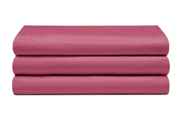 200 Thread Count Polycotton Bed Linen in Red