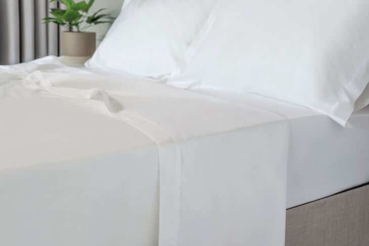 500 Thread Count Cotton Rich Bed Linen in White