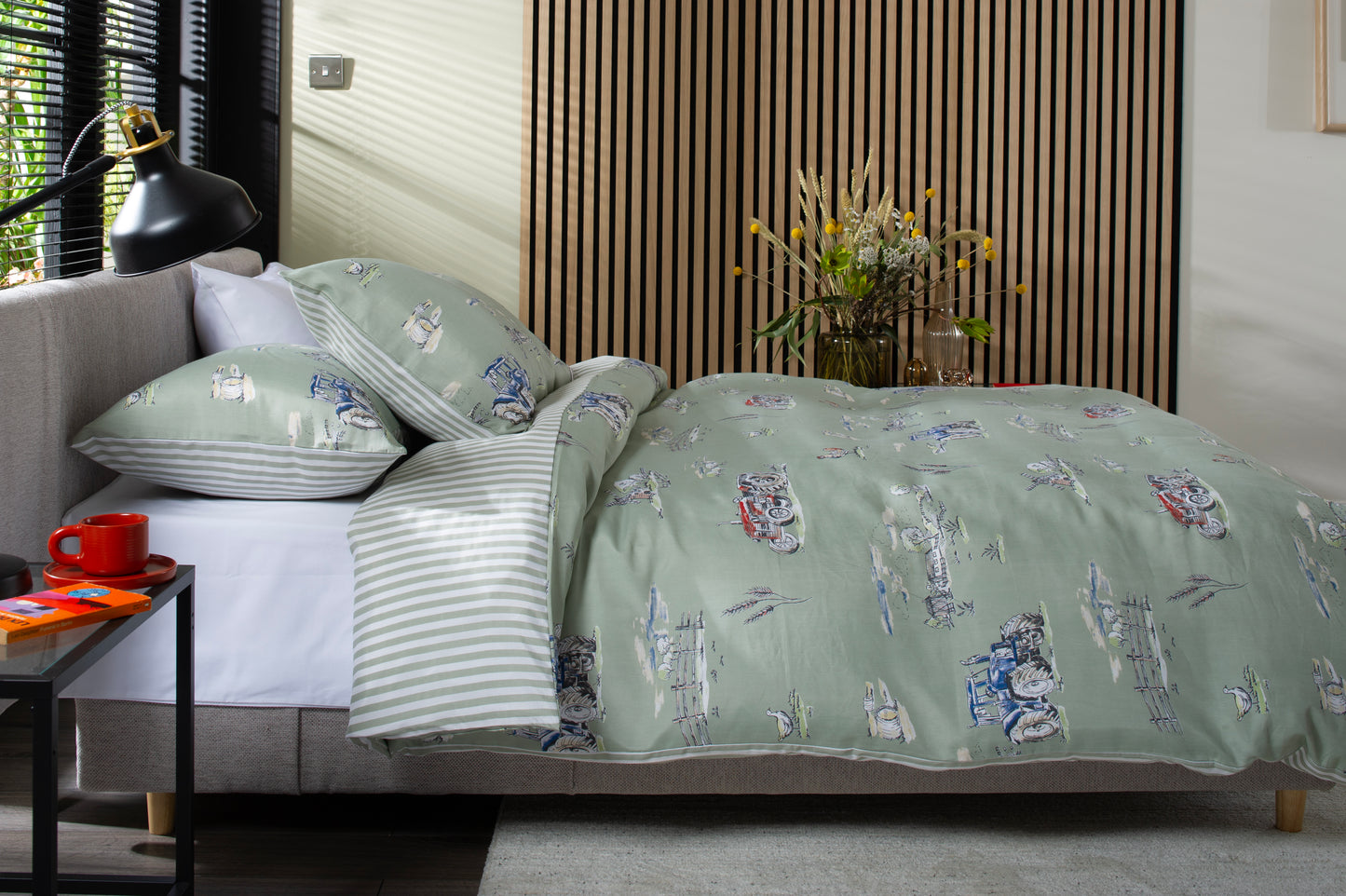 Farm  House & Tractors Duvet Set Green