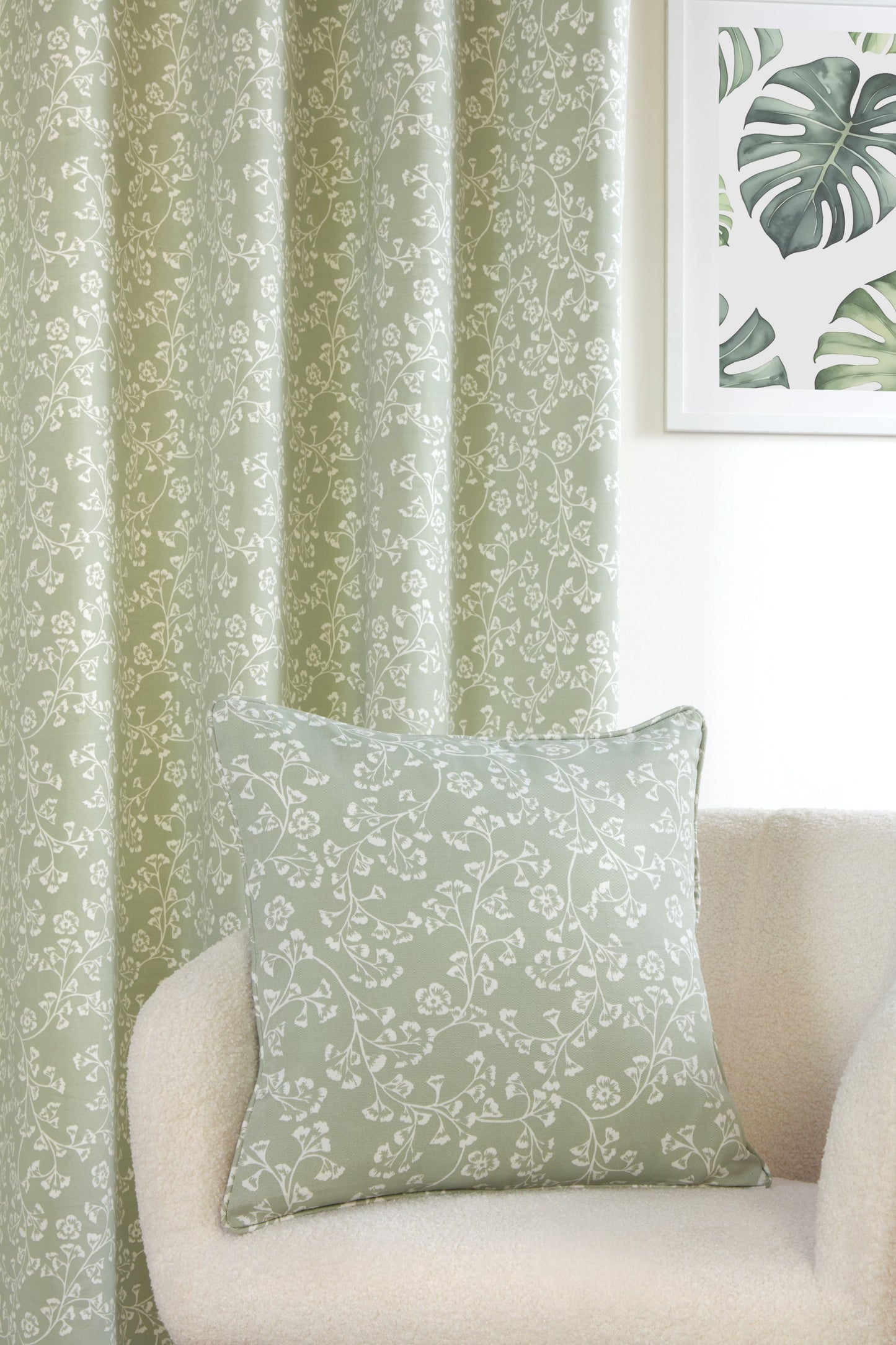 Sade Green & White Floral Design Bed Linen, Curtains