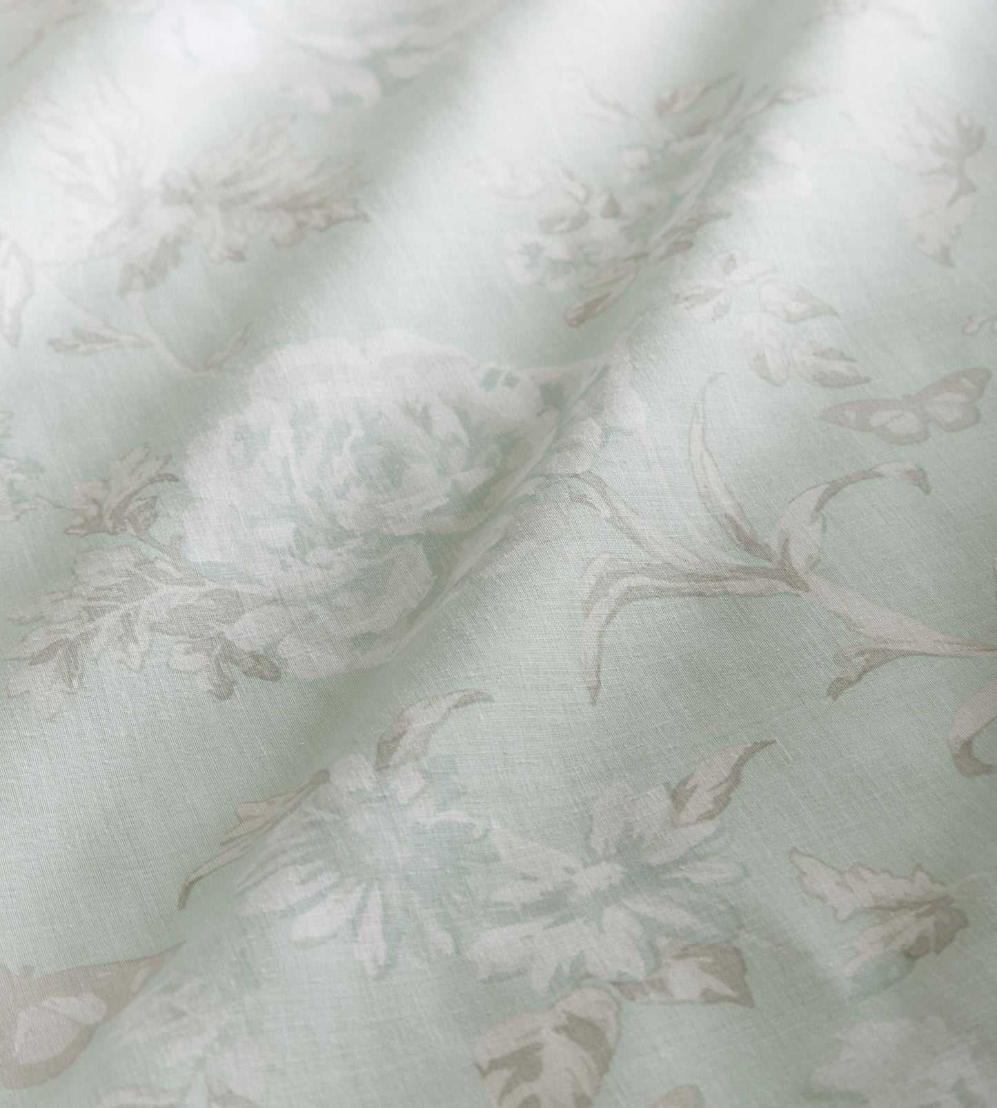 Soft Floral Mia Design Duvet Cover Set in Duck Egg