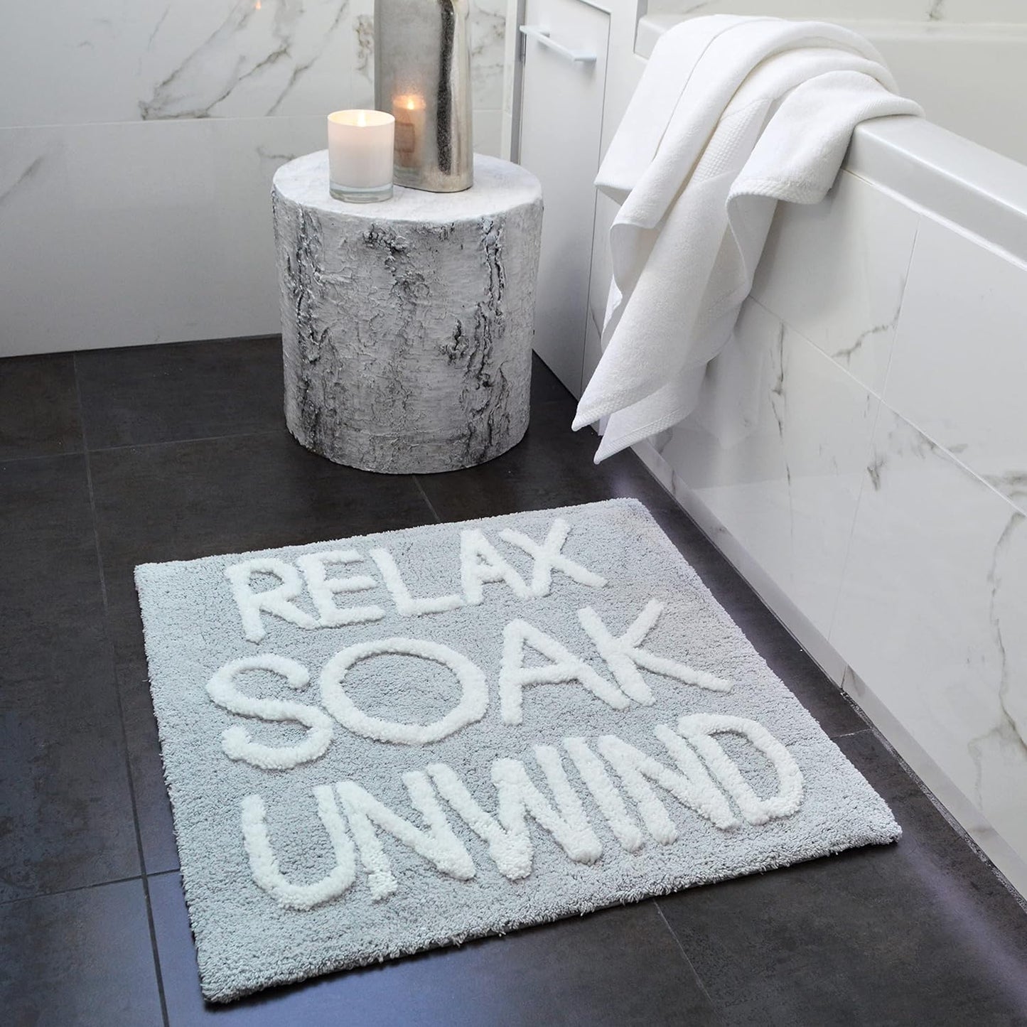 RELAX SOAK UNWIND Bath Mat in Grey