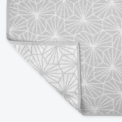 Geometric Madrid Design Bath Towels in Grey
