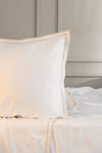 Egyptian Cotton Savoy Duvet Cover Set in White & Oyster