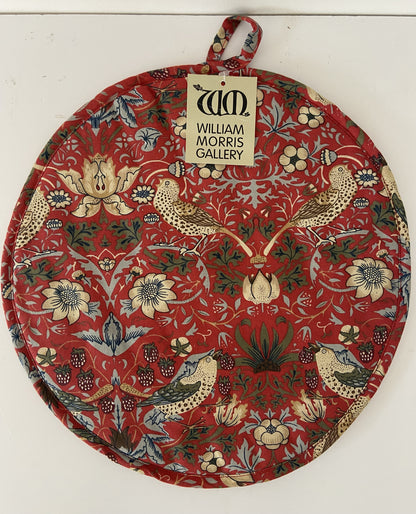 William Morris Strawberry Thief Red Kitchen Linen