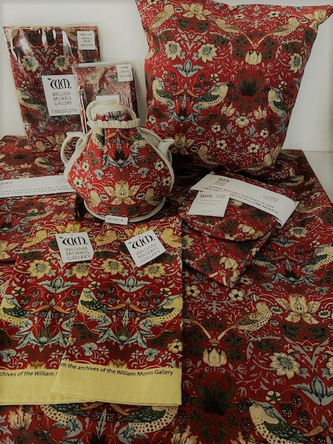 William Morris Strawberry Thief Red Kitchen Linen