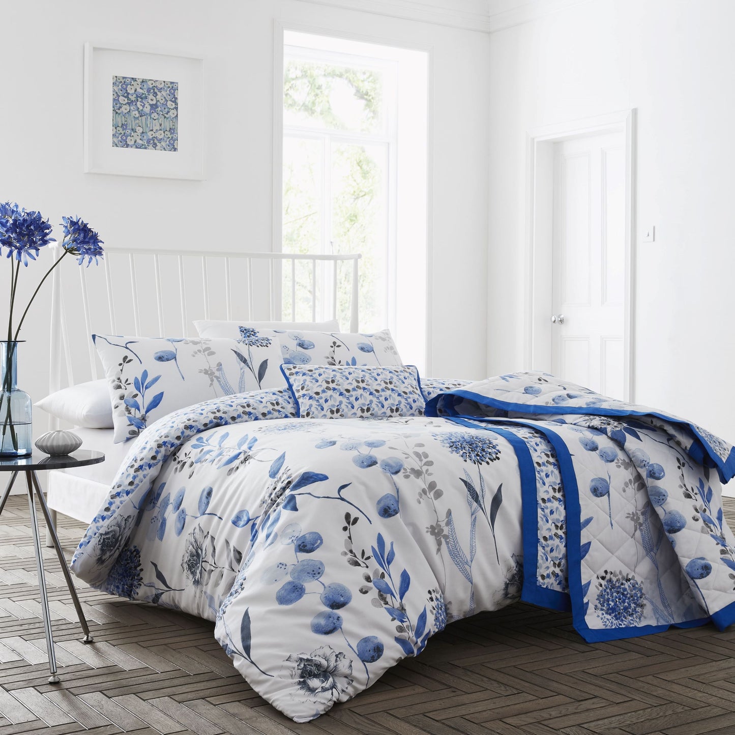 Cotton Rich Floral Duvet Cover Set in Blue