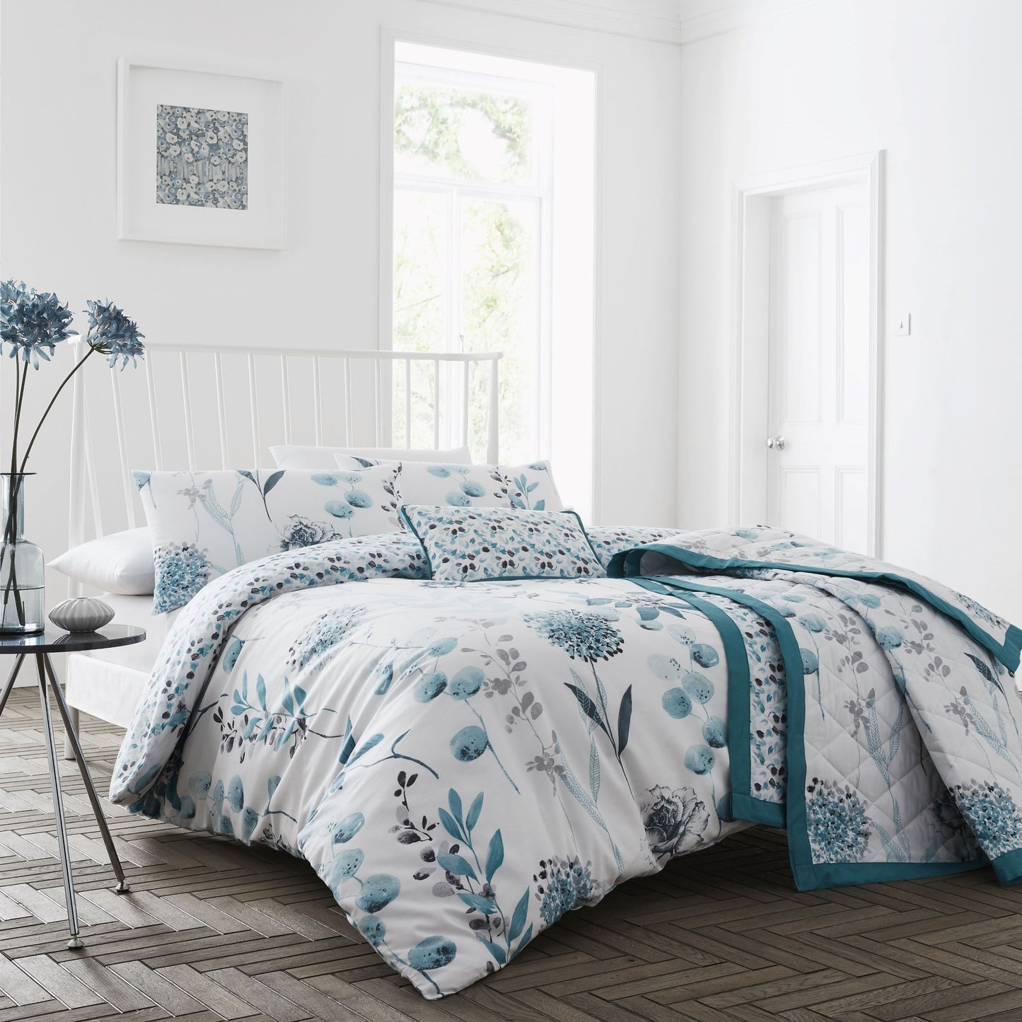 Cotton Rich Floral Duvet Cover Set in Teal