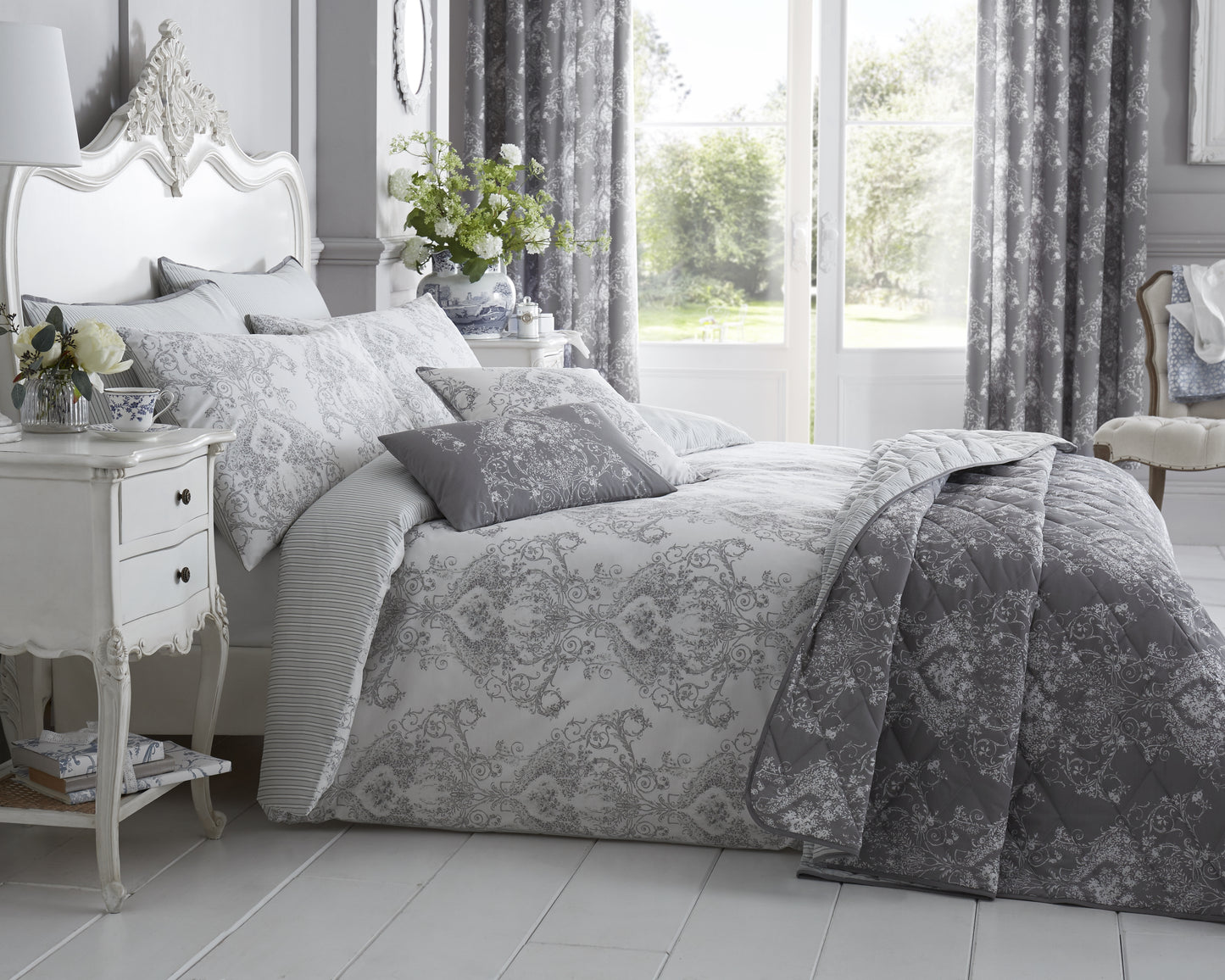 Cotton Rich Toile Duvet Cover Set in Grey