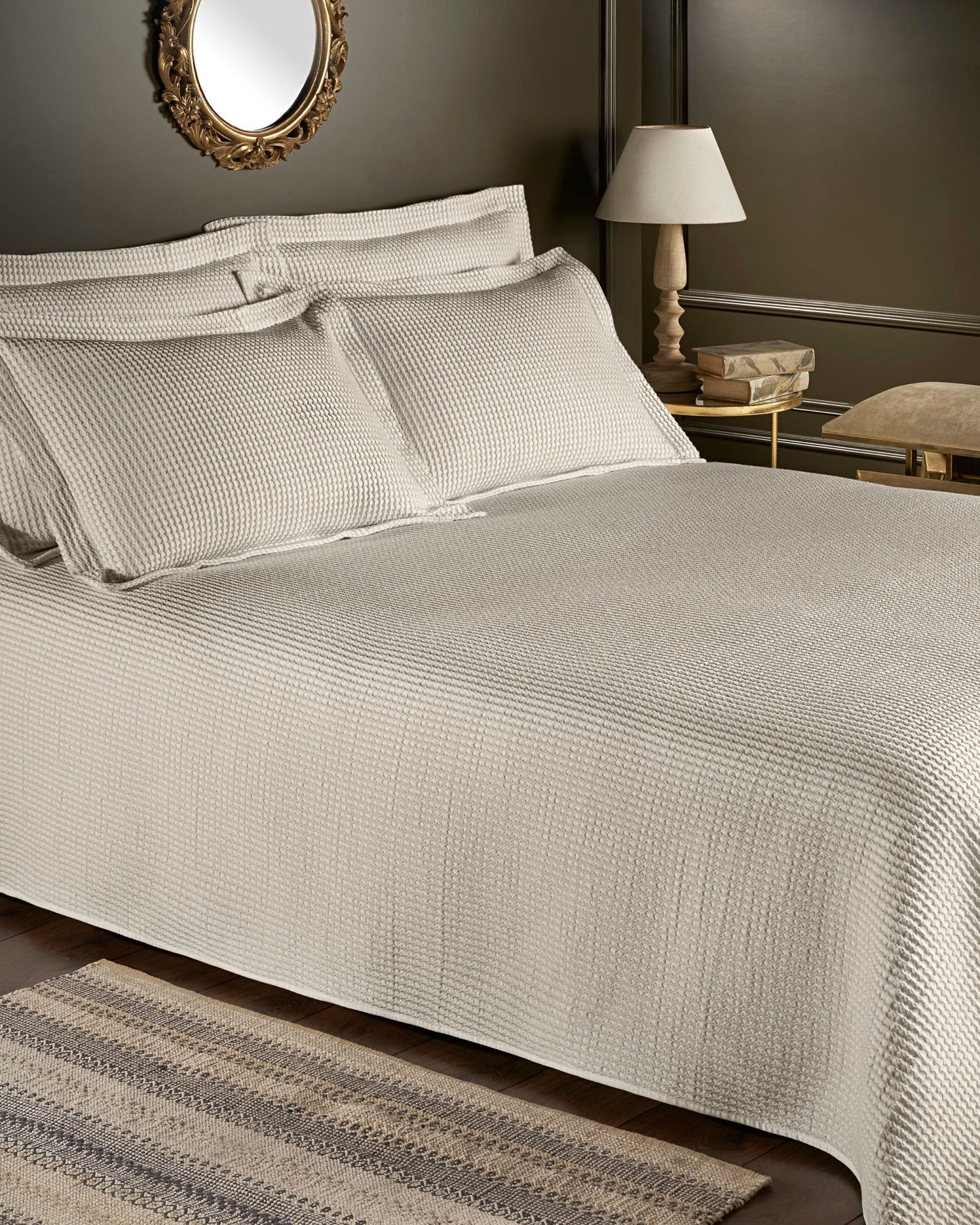 Honeycomb Waffle Weave Bedspread in Cream