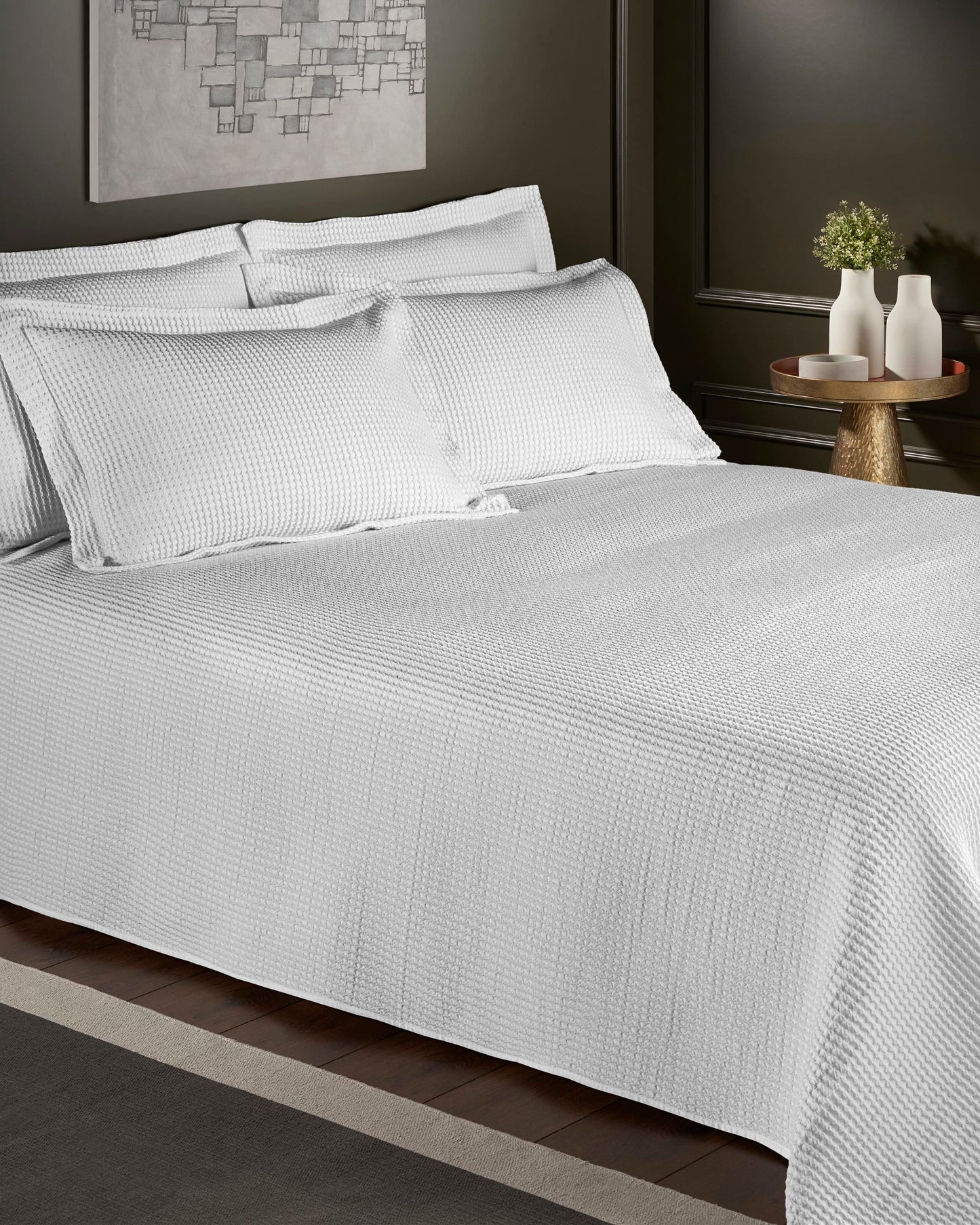 Honeycomb Waffle Weave Bedspread in White