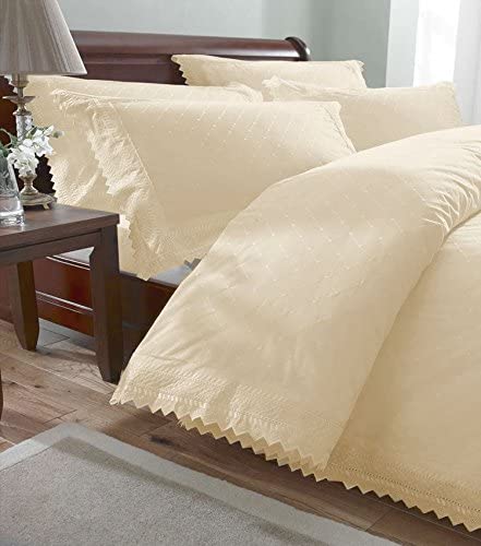 Traditional Broderie Anglaise Duvet Cover Set Ivory